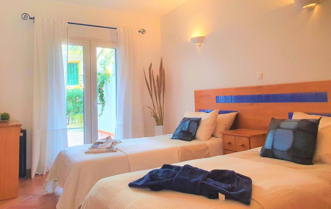 Nice 2 Bedroom Apartment Groundfloor Swimming Pool Tavira Bagian luar foto