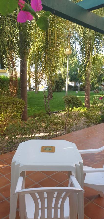 Nice 2 Bedroom Apartment Groundfloor Swimming Pool Tavira Bagian luar foto