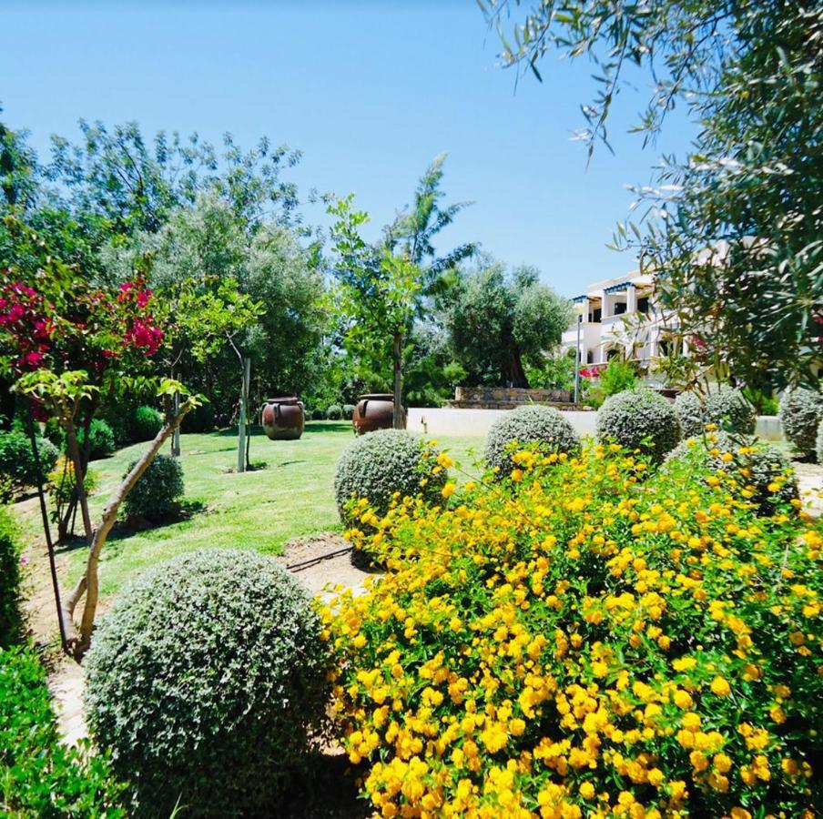 Nice 2 Bedroom Apartment Groundfloor Swimming Pool Tavira Bagian luar foto
