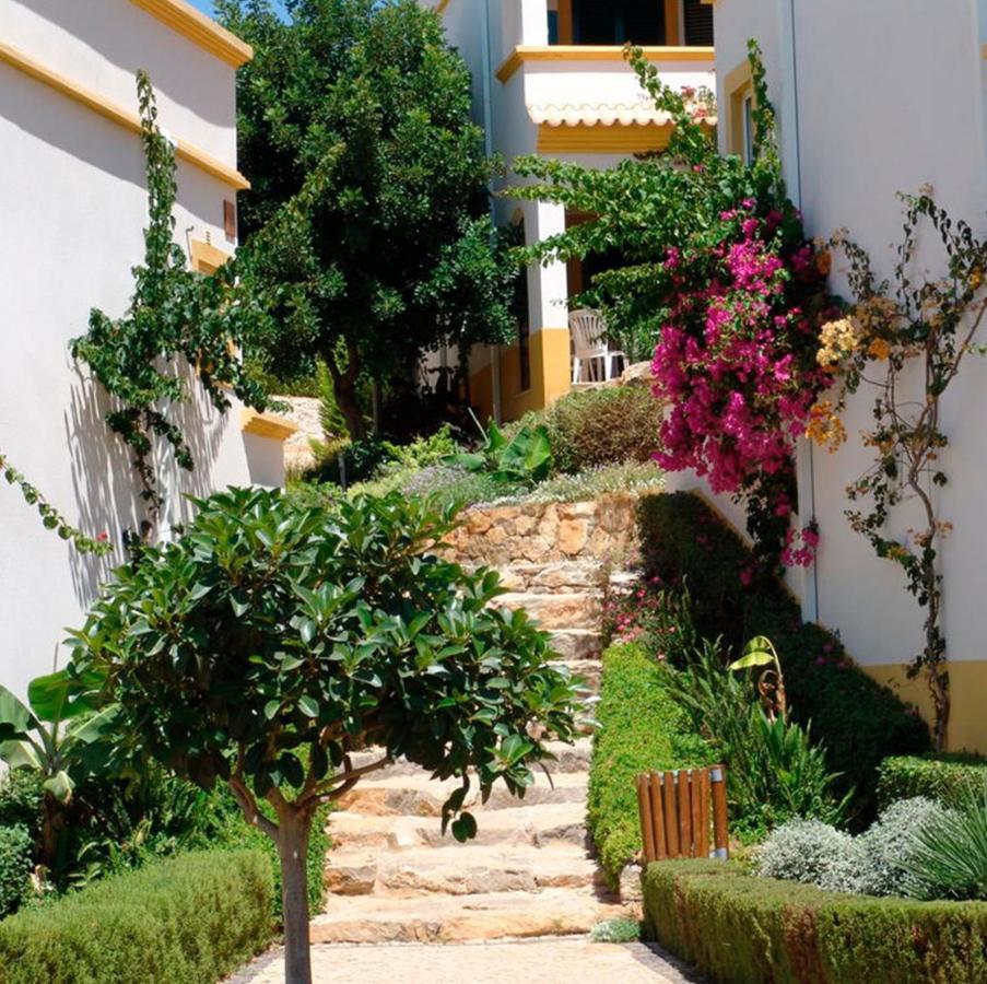Nice 2 Bedroom Apartment Groundfloor Swimming Pool Tavira Bagian luar foto